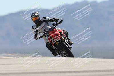 media/Oct-13-2025-Moto Forza (Mon) [[a66d839500]]/4-C Group/Session 4 (Turn 9)/